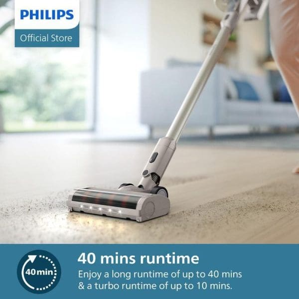 Philips XC2011 Penyedut Habuk Tanpa Wayar dengan masa operasi 40 minit, menunjukkan kepala penyedut di atas permukaan berkarpet dengan logo kedai rasmi Philips.